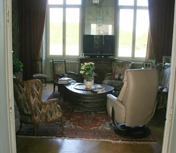 Guest house Chateau Du Clos Mortier 4*